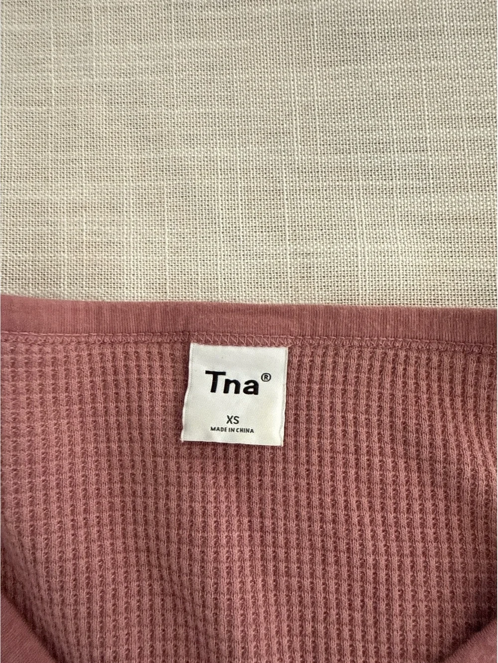 Aritzia Tna Mauve Waffle Knit Cropped Button-Up Long Sleeve Top XS
